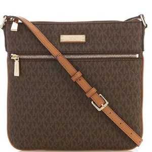 Michael Kors - Signature Bedford Crossbody